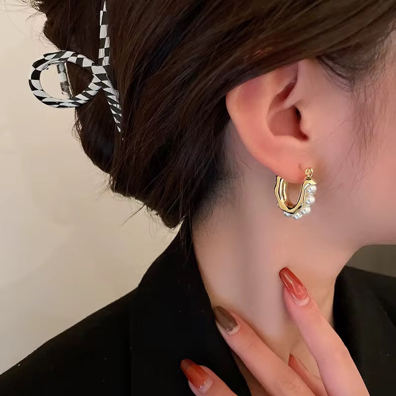 U-Shaped Pearl Hoop Earrings – Elegant Gold Plated Design