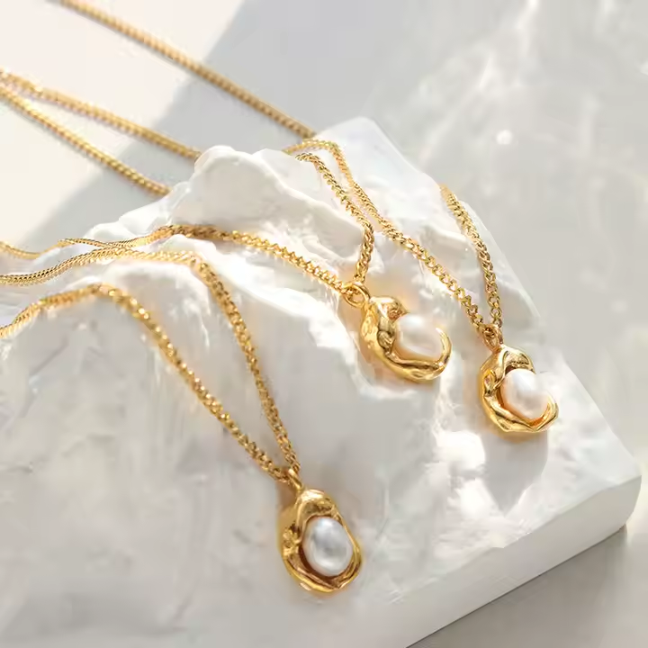 Freshwater Pearl Necklace 18k Gold Plated