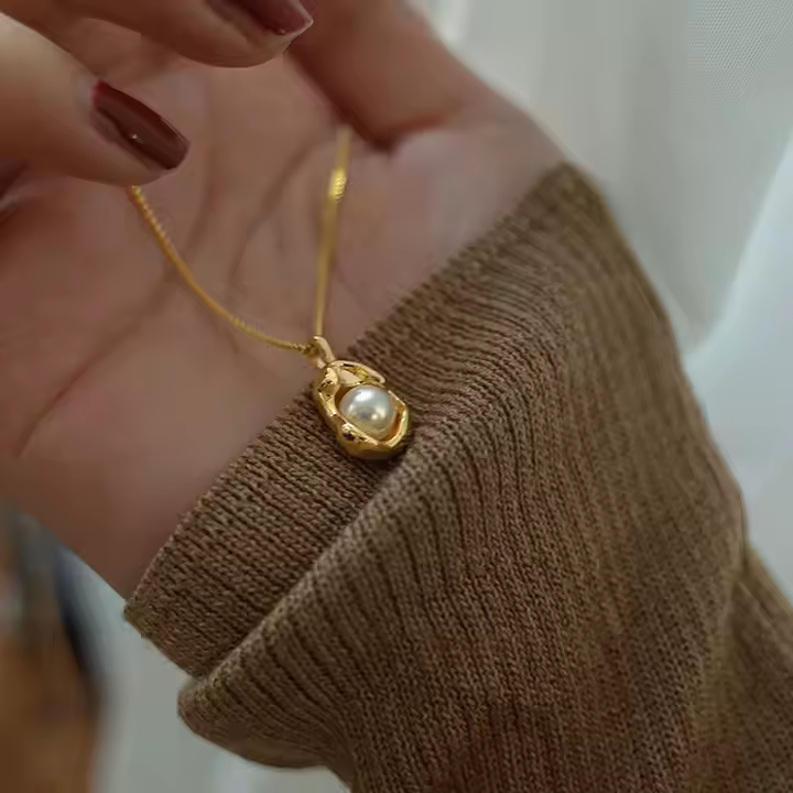Freshwater Pearl Necklace 18k Gold Plated
